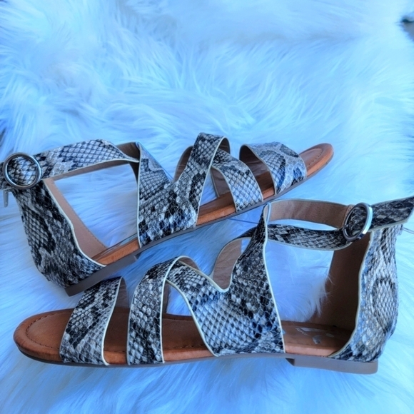 NEW Report Report Quill Banded Sandal 8.5 - Picture 2 of 5